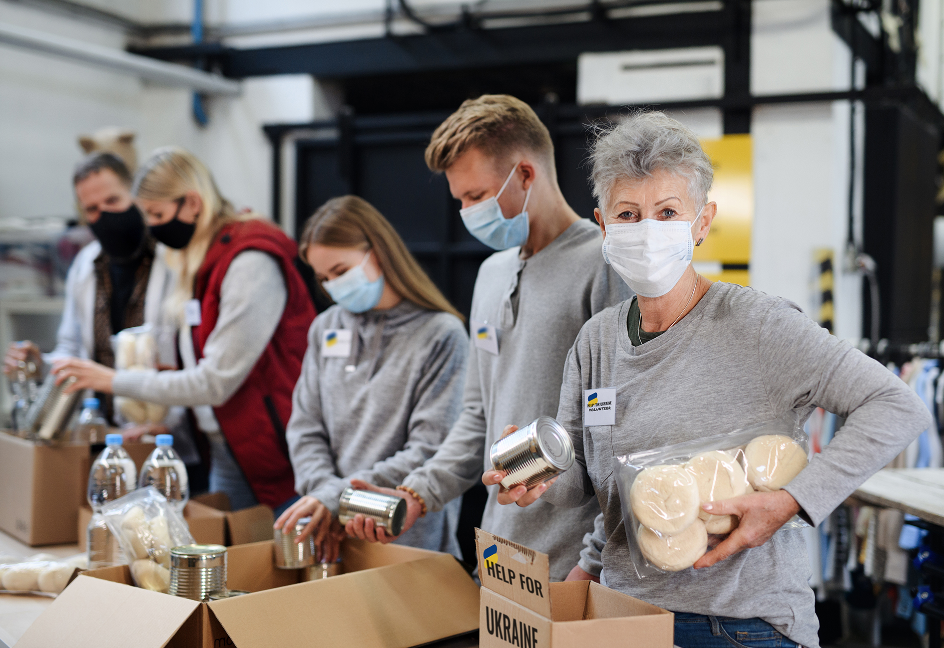 Gastgeber helfen Geflüchteten