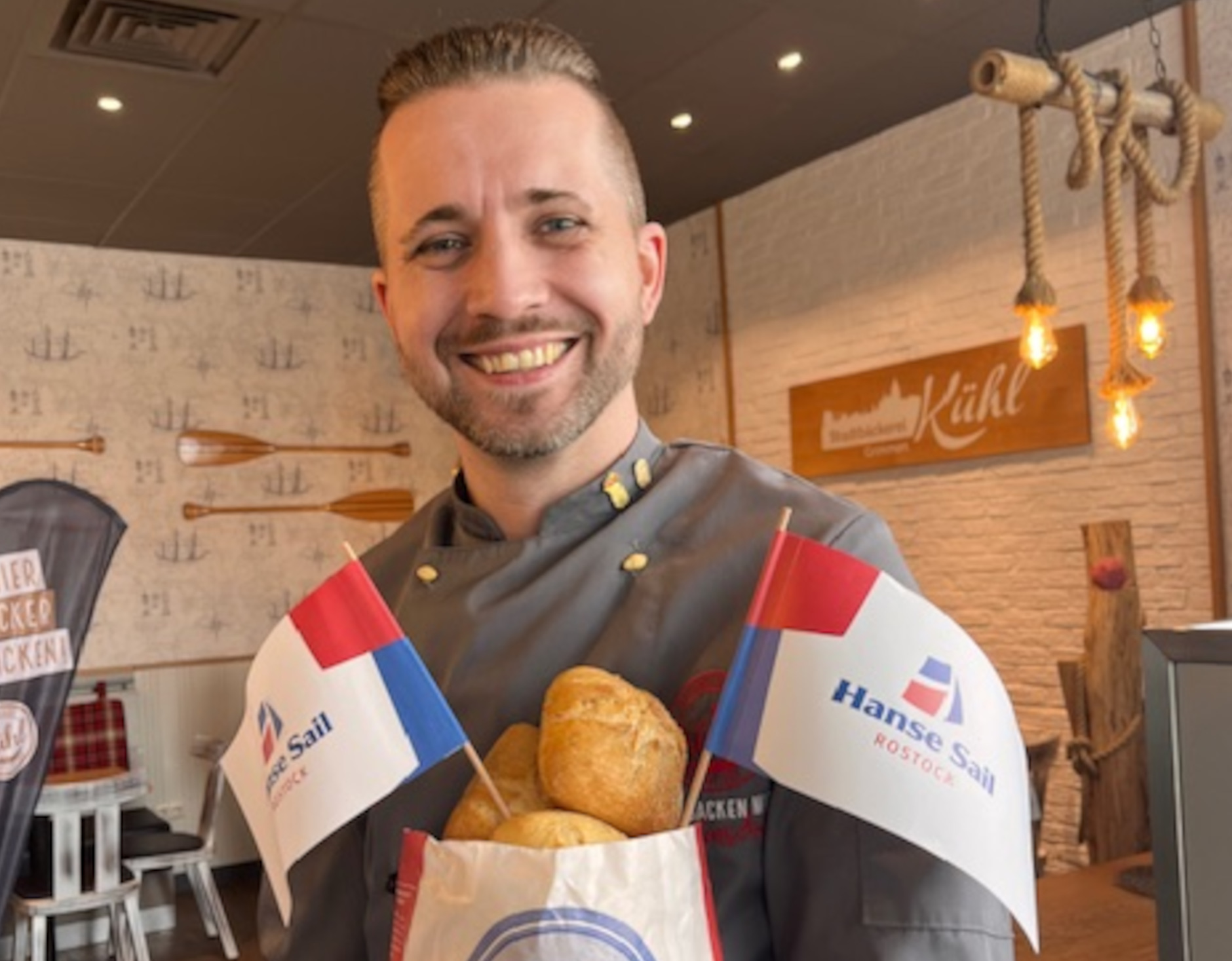 1300 Brötchen am Tag - Bäckerei Kühl versorgt Crews der Hanse Sail ...
