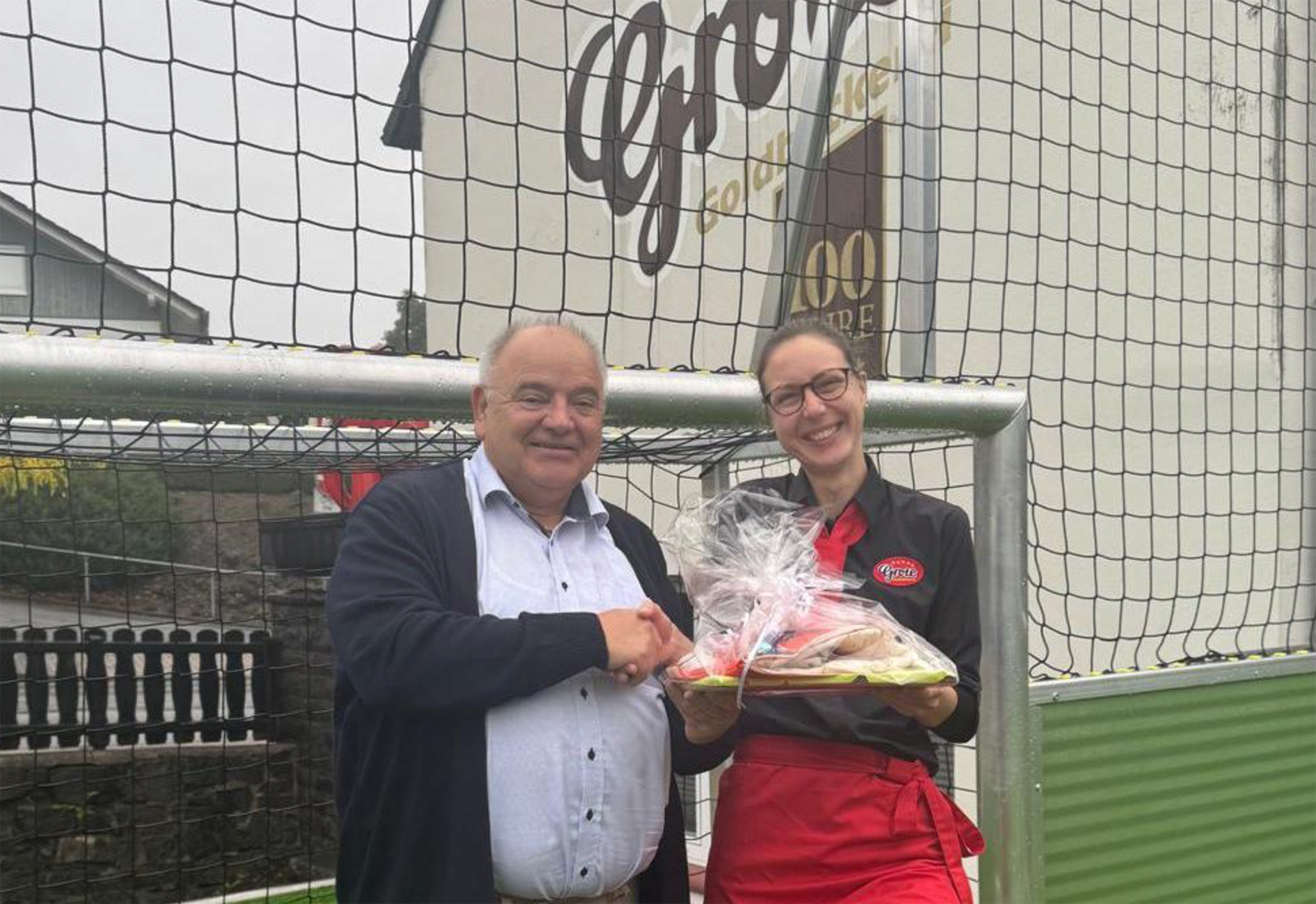 Fußballarena auf dem Bäckereidach